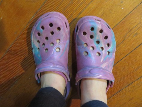Crocs 002.JPG